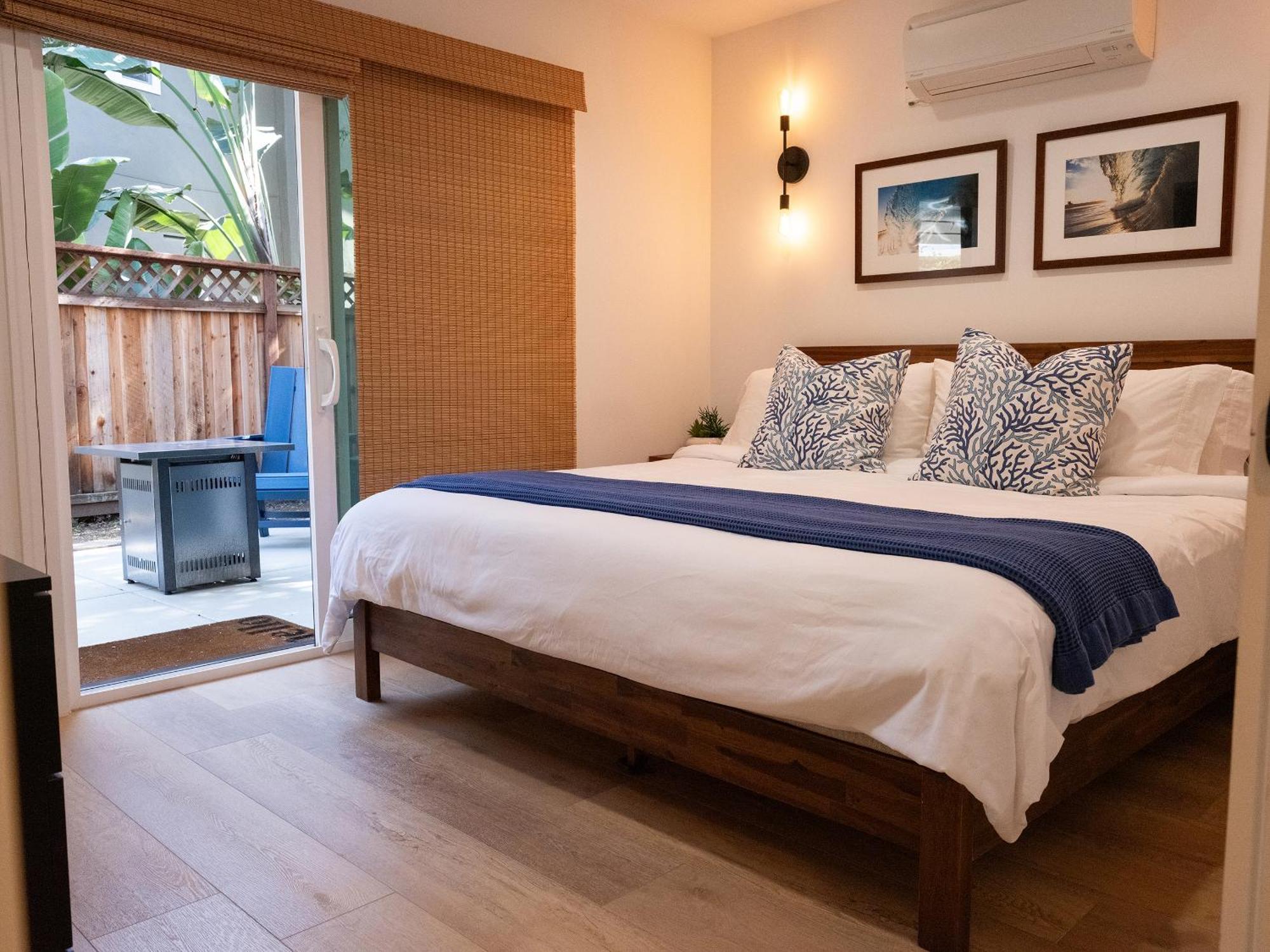 Surf Casita - Luxury Beach Home - Steps To Ocean & Walk To Everything Нюпорт Бийч Екстериор снимка