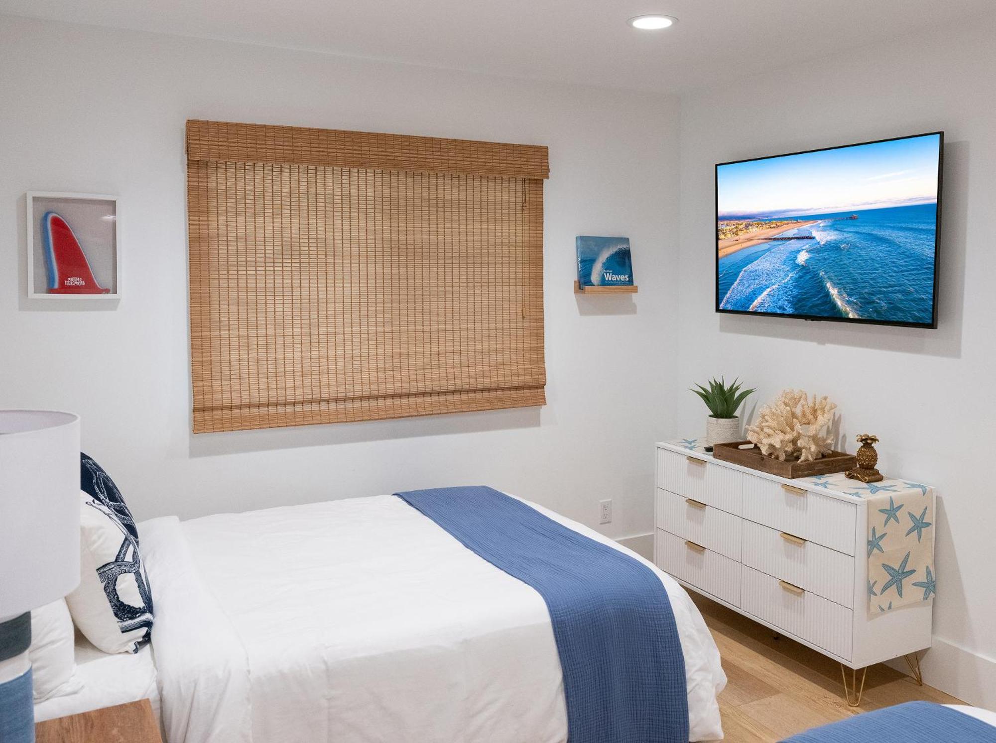 Surf Casita - Luxury Beach Home - Steps To Ocean & Walk To Everything Нюпорт Бийч Екстериор снимка